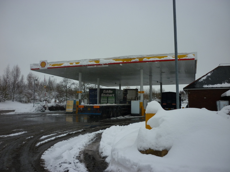 File:Tibshelf petrol station snow.jpg