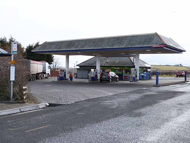 File:Beal petrol station.jpg