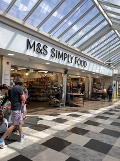 File:M&S Simply Food - Moto Leigh Delamere Westbound.jpeg