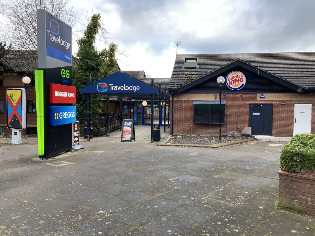 Alfreton services Motorway Services, Alfreton service station info