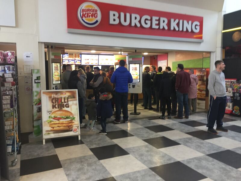 File:Burger King Chieveley 2020.jpg