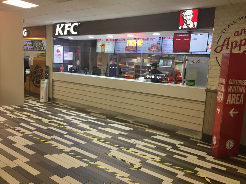 File:KFC Newport Pagnell North 2020.jpg