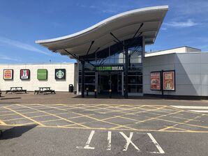 Newport Pagnell services