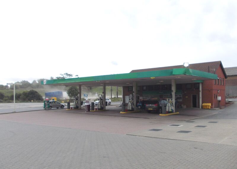 File:Barton Park petrol station.jpg