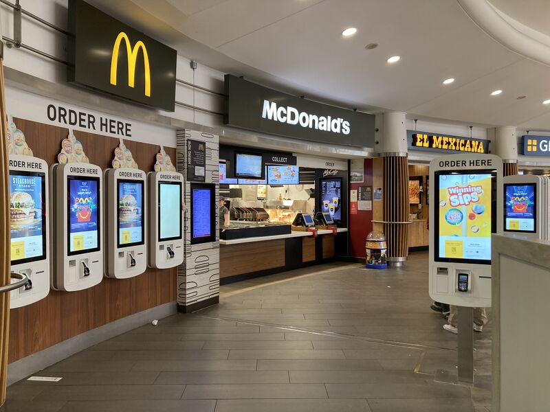 File:McDonalds Baldock 2023.jpg