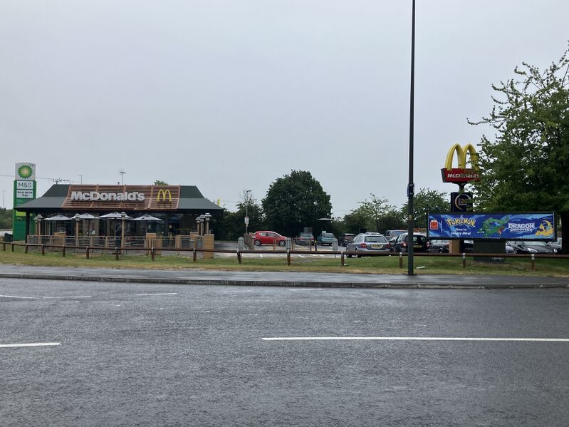 File:McDonalds Hardwicke 2025.jpg
