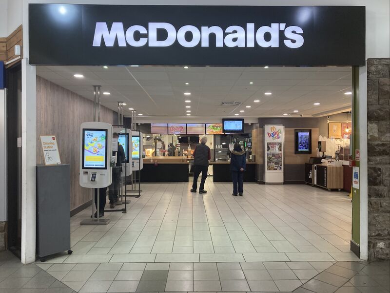 File:McDonalds Killington Lake 2022.jpg