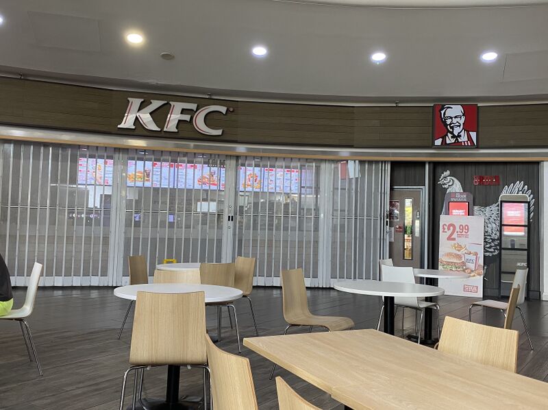 File:Cambridge KFCa.JPG