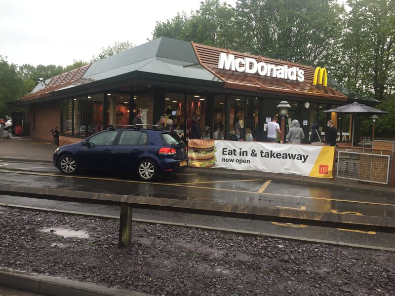 File:McDonalds Sparkford 2021.jpg