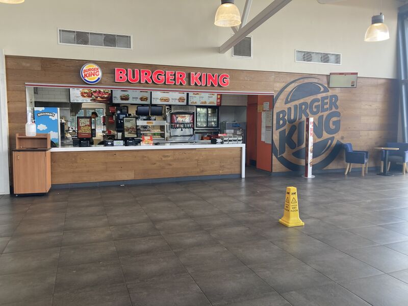 File:Burger King Monmouth South 2022.jpg