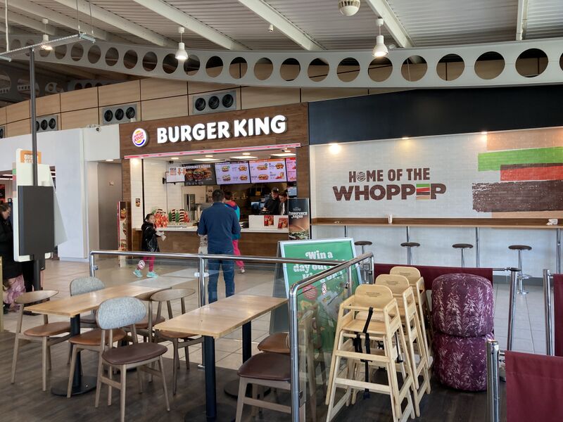 File:Burger King - Moto Winchester Southbound.jpeg