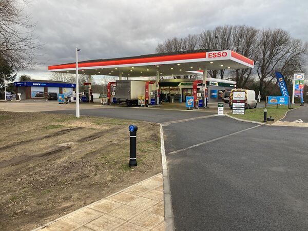 Ringwood services - Motorway Services, Ringwood | service station info