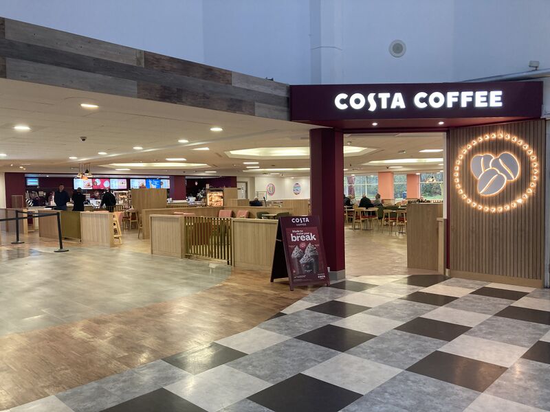 File:Costa Coffee Chieveley 2023.jpg