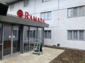 South Mimms: Ramada entrance South Mimms 2025.jpg