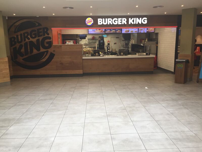 File:Burger King Saltash July 2019.jpg