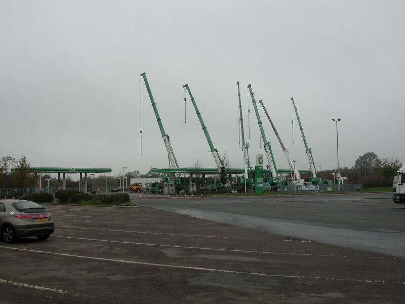 File:Warwick petrol station construction.jpg
