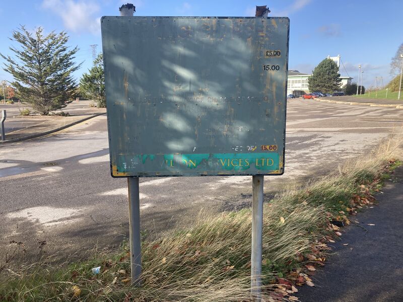 File:Severn View parking sign 2022.jpg