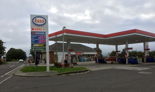 Esso - Motorway Services, Esso | service station info