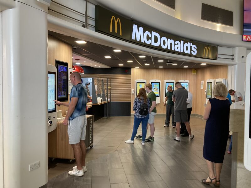File:McDonalds Cobham 2021.jpg