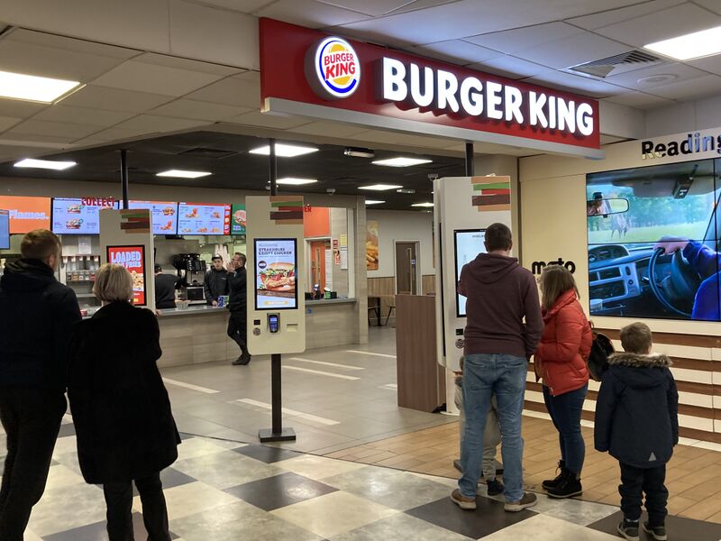 File:Burger King - Moto Reading Westbound.jpeg