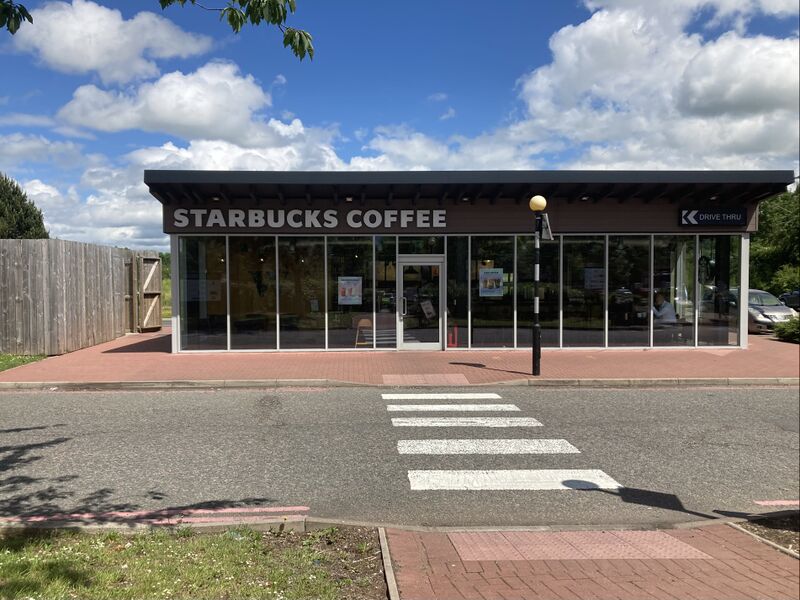 File:Starbucks DT Warwick North 2022.jpg