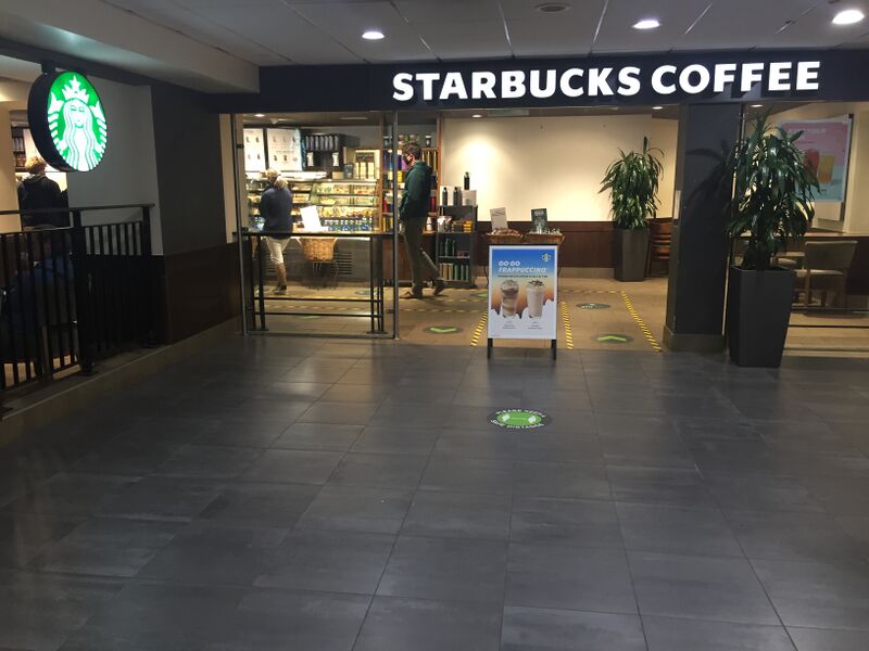 File:Starbucks Membury East 2021.jpg