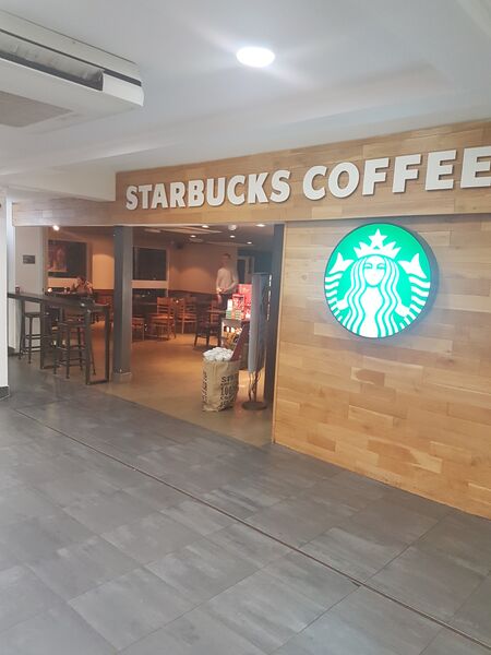 File:Fleet North Starbucks.jpg
