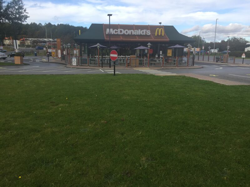 File:McDonalds Newton Park 2020.jpg