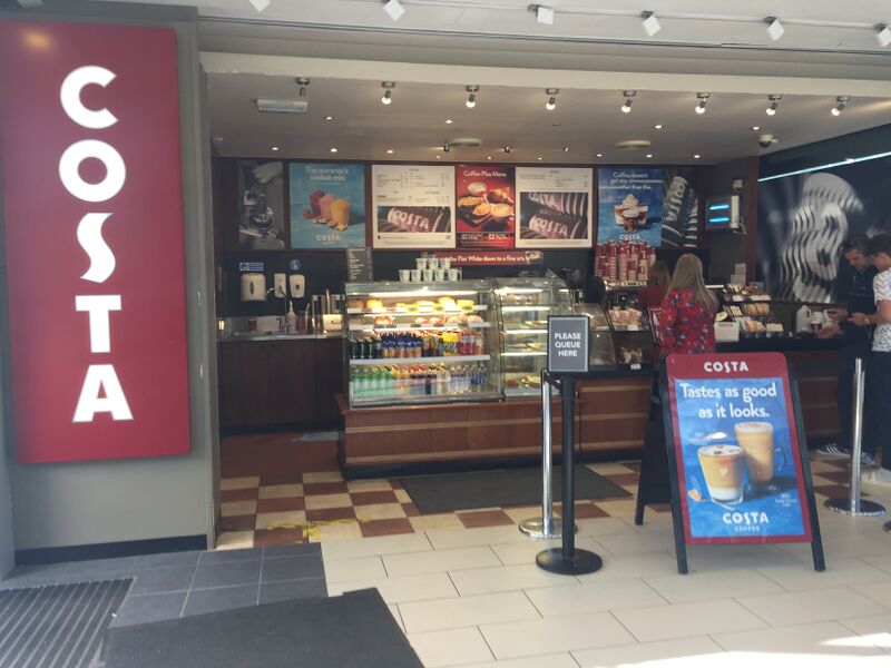 File:Costa kiosk Leigh Delamere West 2019.jpg