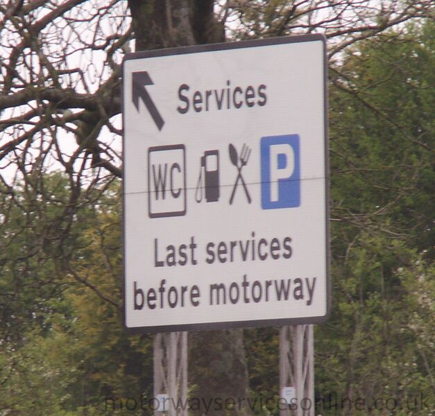 File:Popham last services before motorway sign.jpg