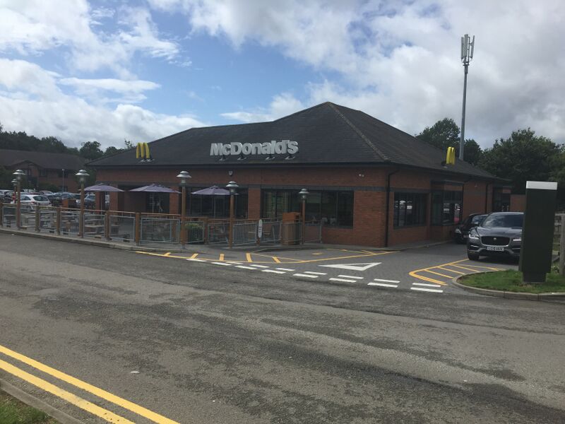 File:McDonalds Oversley Mill 2019.jpg
