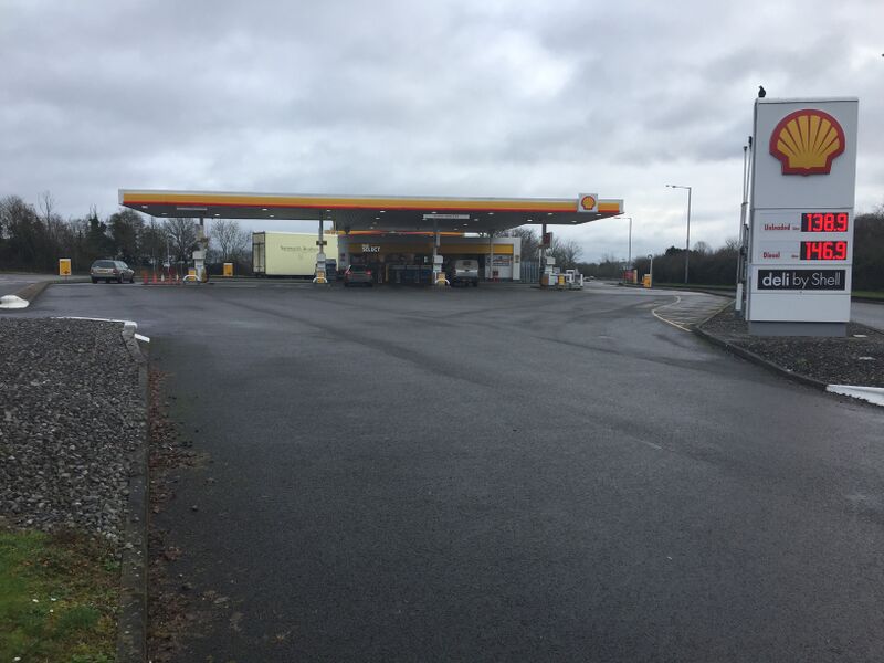 File:Shell Taunton Deane North 2019.jpg
