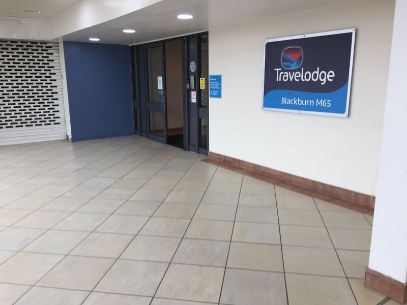 File:Travelodge Blackburn with Darwen 2018.jpg