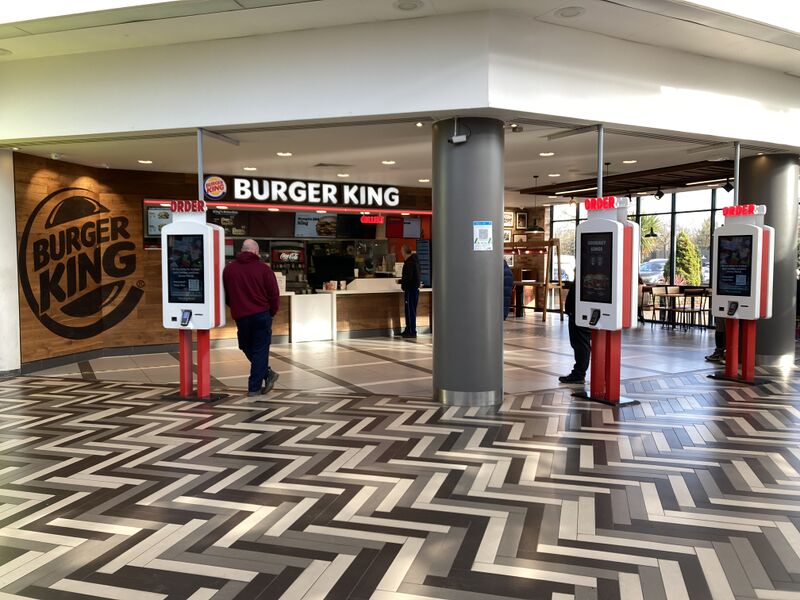 File:Burger King Birchanger Green 2022.jpg