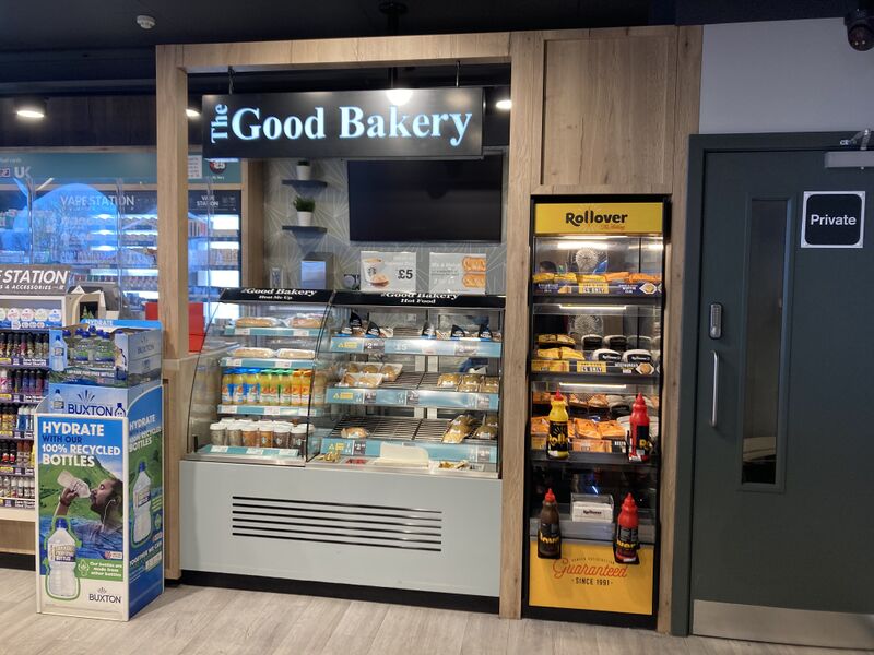 File:Good Bakery Newport Pagnell North 2022.jpg
