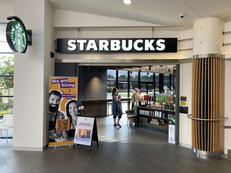File:Starbucks Baldock 2022.jpg