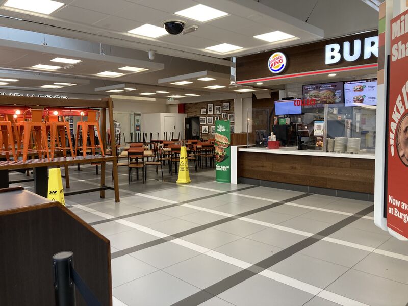 File:Burger King Hilton Park Northbound August 2021.jpeg
