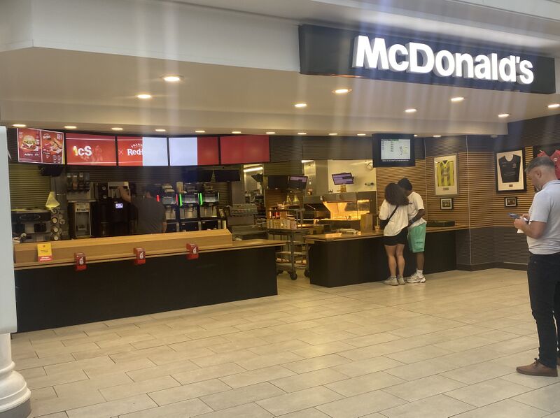 File:Tibshelf NB Mcdonalds.JPEG