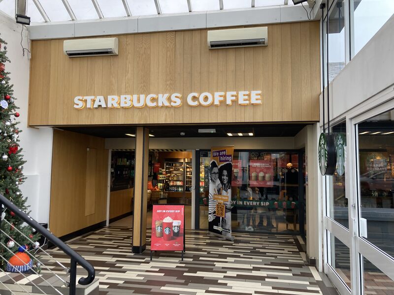 File:Main Starbucks Coffee - Welcome Break Gordano.jpeg