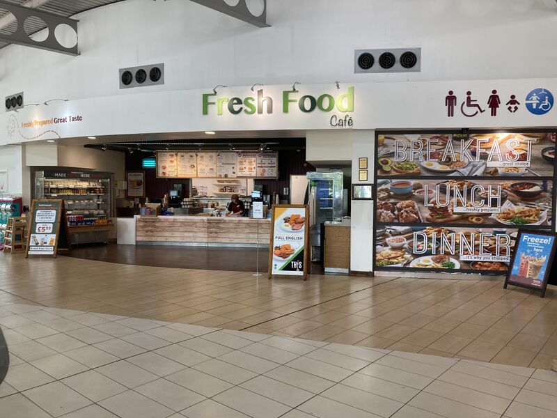 File:Fresh Food Cafe Northampton South 2023.jpg