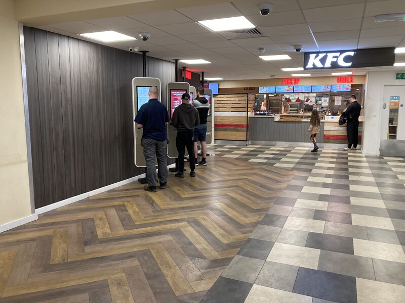 File:KFC Toddington North 2021.jpg