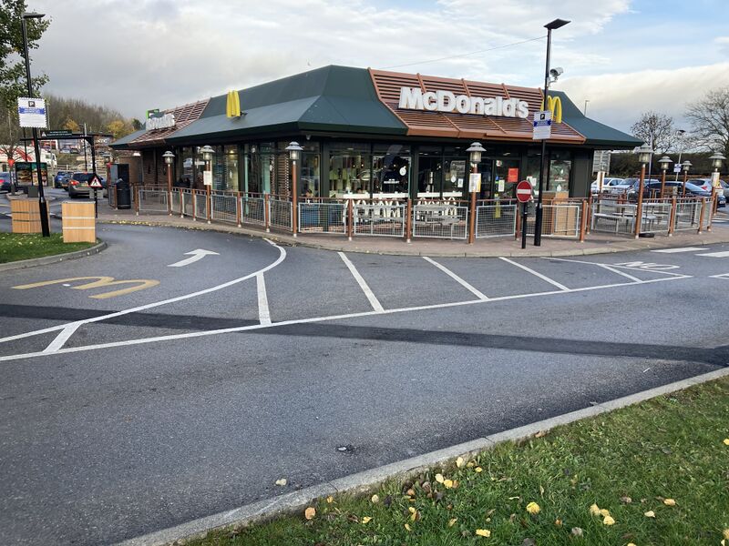 File:McDonalds Newton Park 2021.jpg