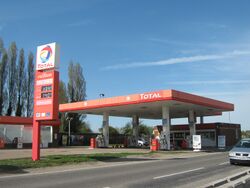 Total forecourt.