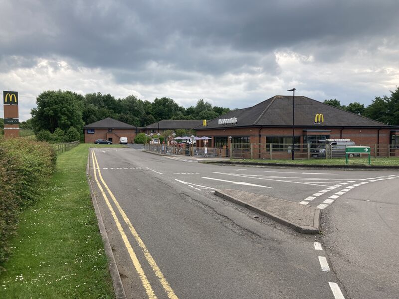 File:McDonalds Oversley Mill 2022.jpg