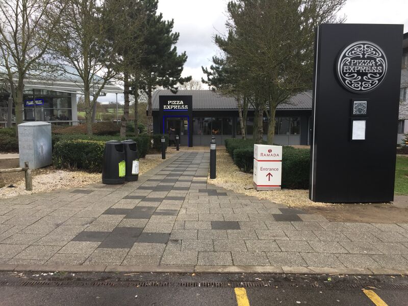 File:Pizza Express South Mimms 2019.jpg