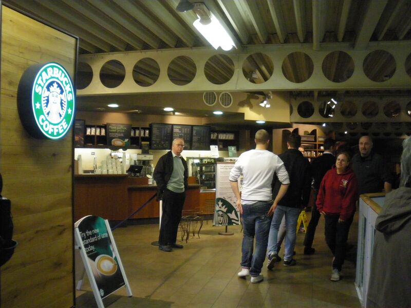 File:HopwoodPark Starbucks2.jpg