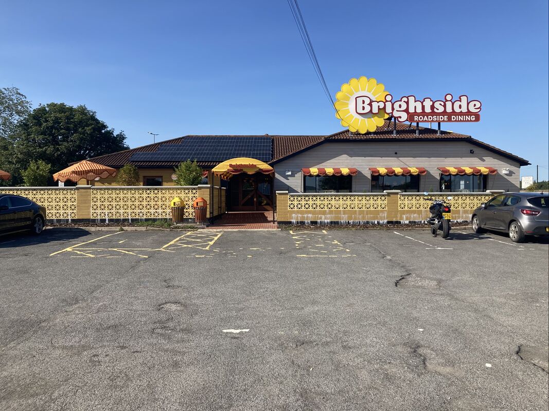 Brightside Roadside Motorway Services, Brightside service station info