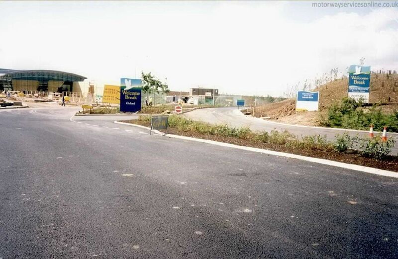 File:Oxford 1998 site entrance.jpg