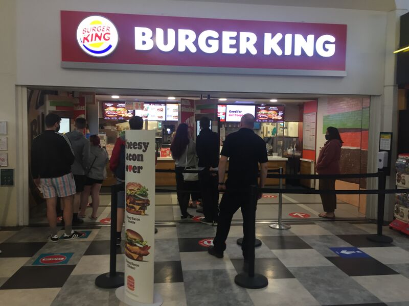 File:Burger King Chieveley 2021.jpg