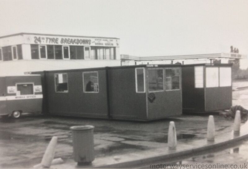 File:Newport Pagnell 70s forecourt.jpg